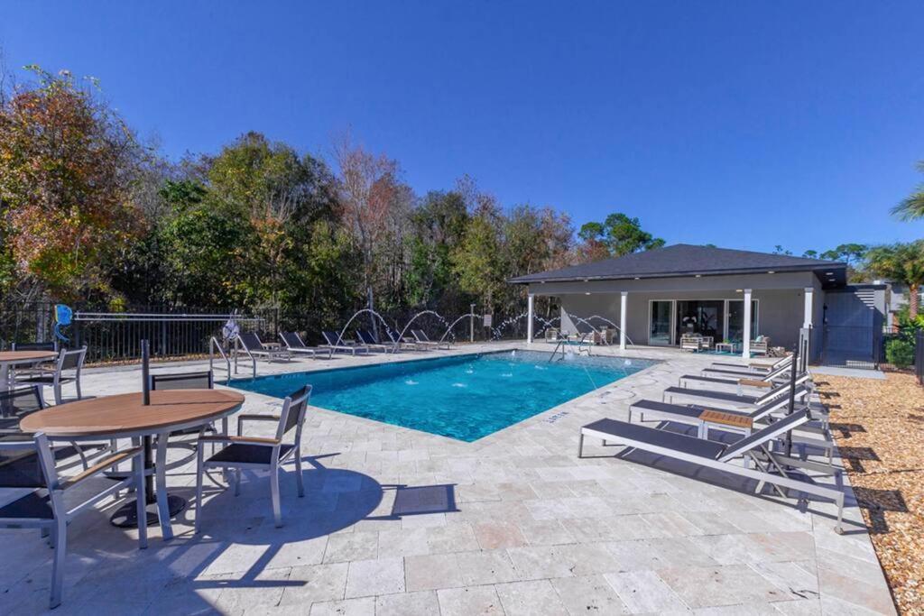 Beautiful Four Bedrooms Townhouse With Splash Pool At Le Reve Resort Kissimmee Eksteriør bilde