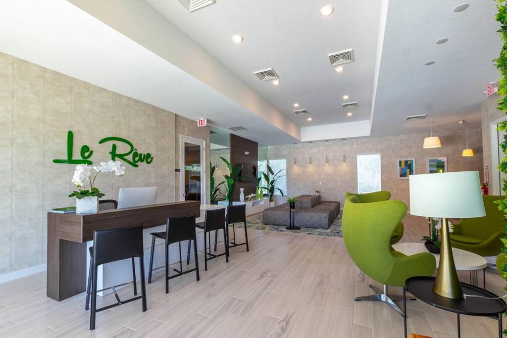 Beautiful Four Bedrooms Townhouse With Splash Pool At Le Reve Resort Kissimmee Eksteriør bilde