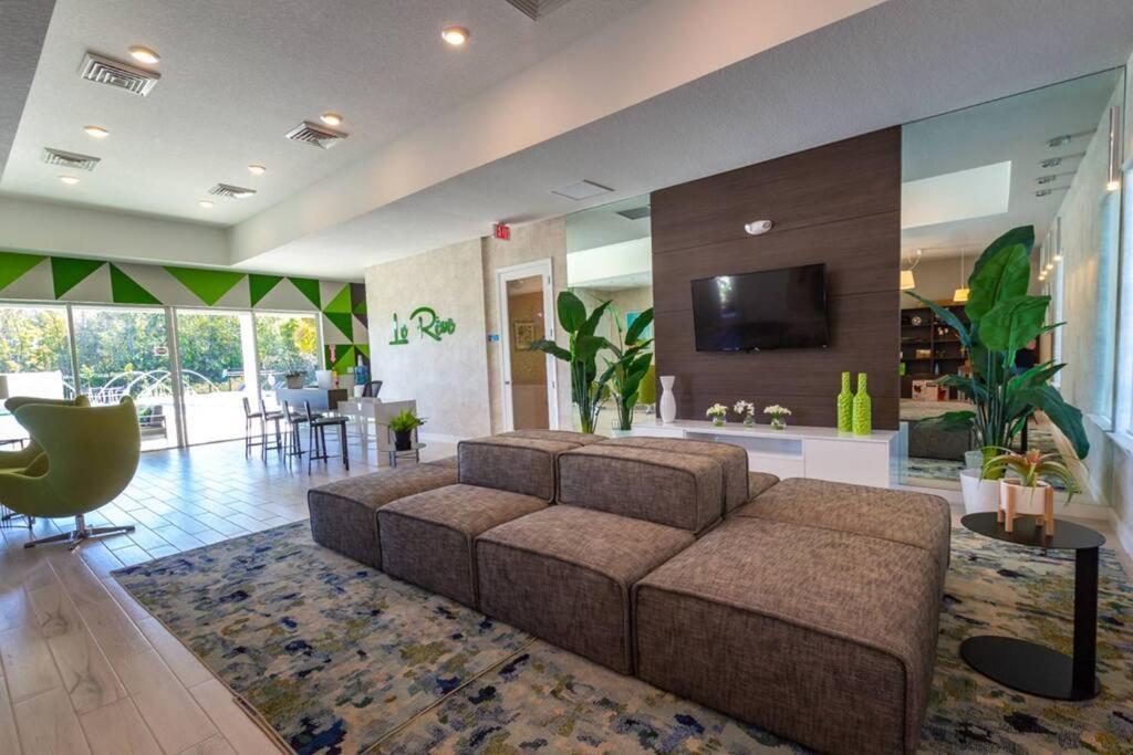 Beautiful Four Bedrooms Townhouse With Splash Pool At Le Reve Resort Kissimmee Eksteriør bilde